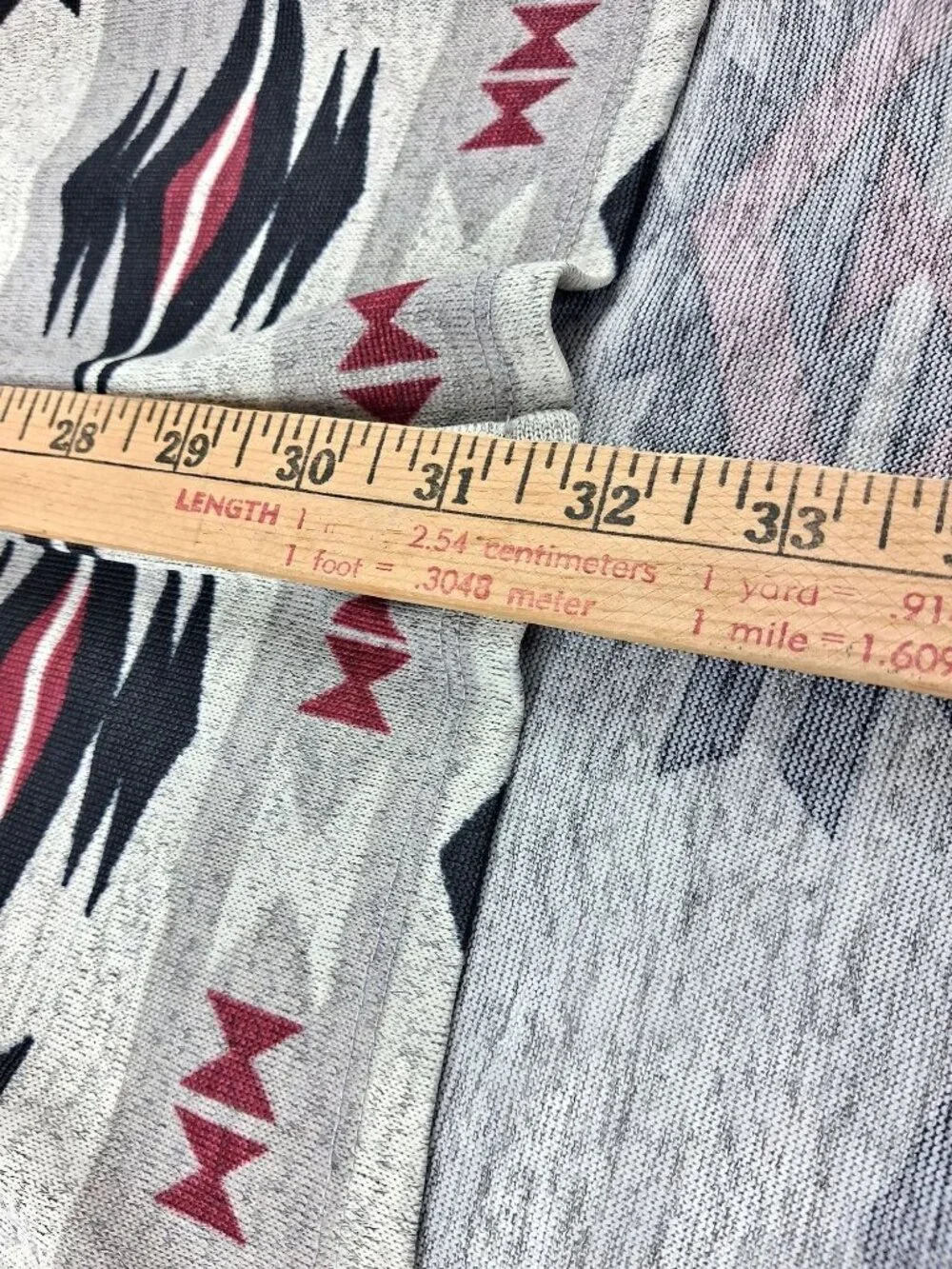 Living Doll Los Angeles Large Tribal Aztec Style Cardigan Sweater High-Low Hem - Picture 11 of 12